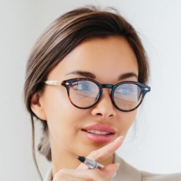 bg-businesswoman__opdb-op5ff4095da6c818-92700830