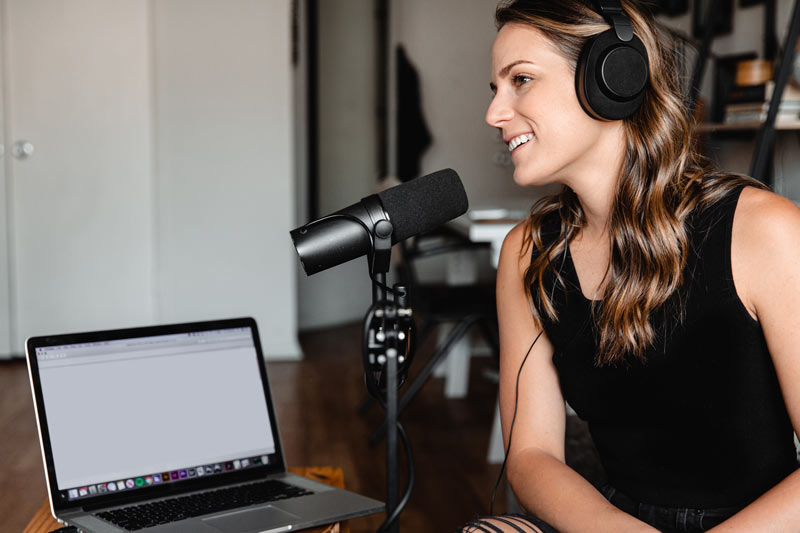 podcasting-episode-03__opdb-op622f274bd0a409-57881420